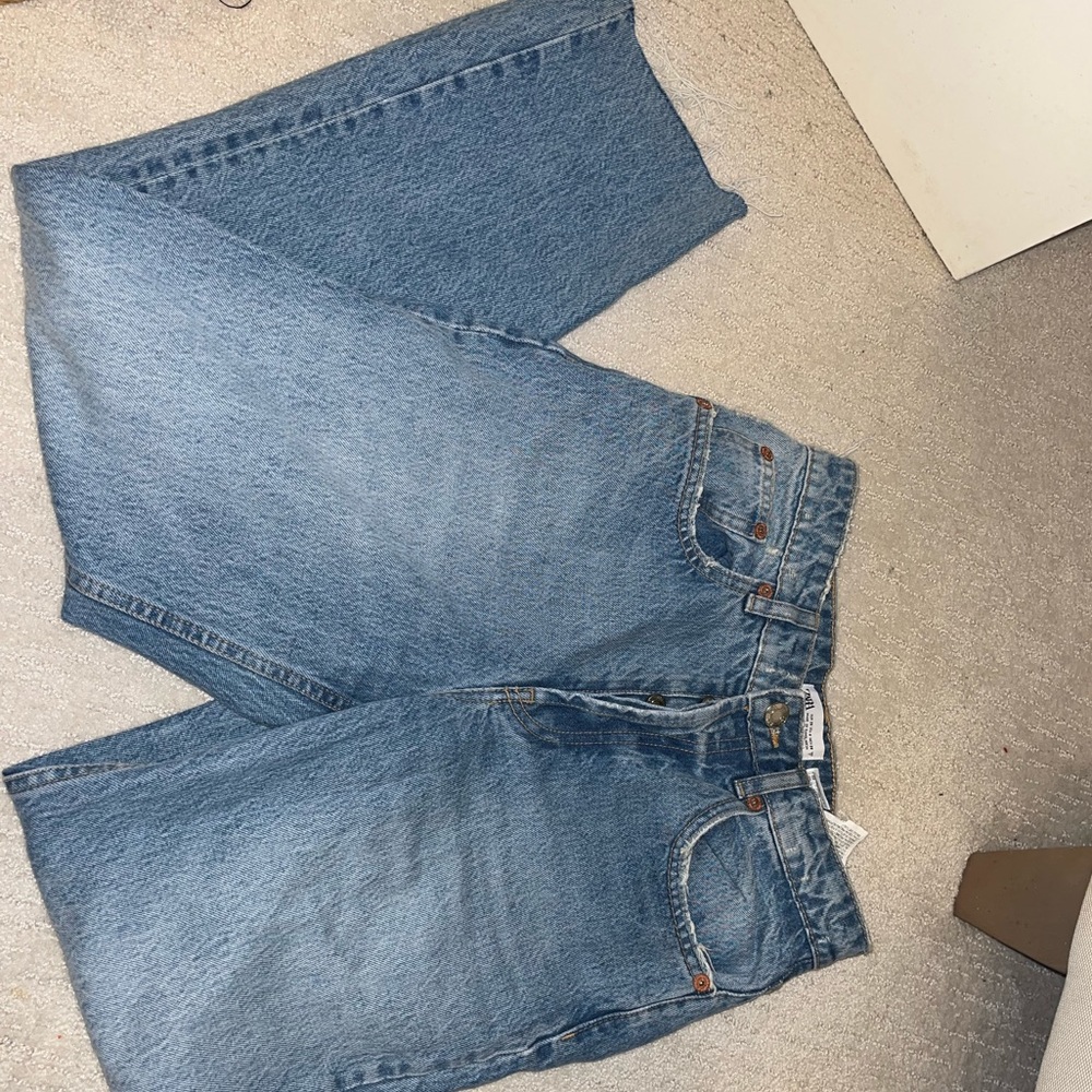 Zara Jeans size 4 light wash